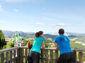 Blick auf das Südbahnhotel von der Hochstraße Semmering (Copyright: Wiener Alpen, Foto: Florian Lierzer), © Wiener Alpen in Niederösterreich