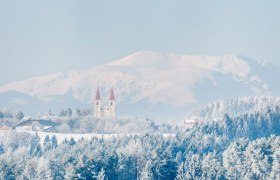 Wallfahrtskirche Maria Schnee mit Schneeberg, © Wiener Alpen, Foto: Franz Zwickl