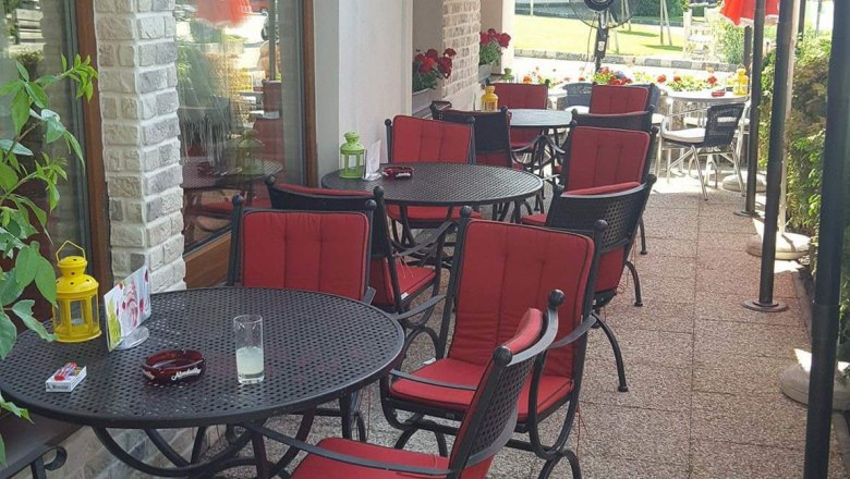 Terrasse, © Hotel- Kur-Kaffee-Konditorei & Restaurant "König Stefan"