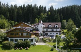 Im Waldviertler Oberland am Fuße des Nebelsteins liegt das kleine aber feine Märchenhotel versteckt., © Andreas Schmidt