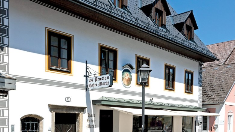 Außenansicht Haus Hoher Markt, © Bischofreiter