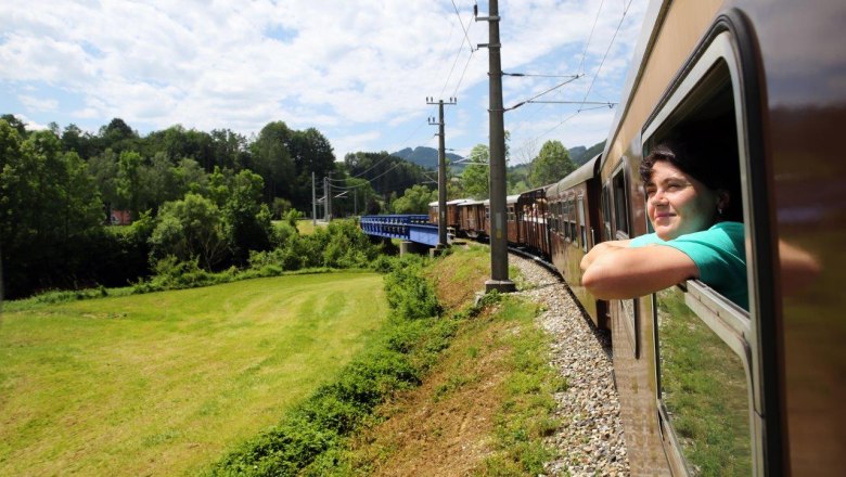 Familien-Erlebniszug Ötscherbär, © Niederösterreich Bahnen / Weinfranz.at