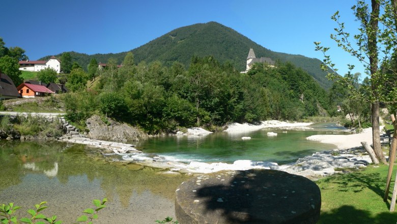 The bathing beach invites you to cool off in the water, © Gemeinde Hollenstein an der Ybbs