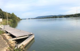 Ötscherblick Stube Gästesteg mit Pöchlarn im Hintergrund, © Donau NÖ Tourismus GmbH