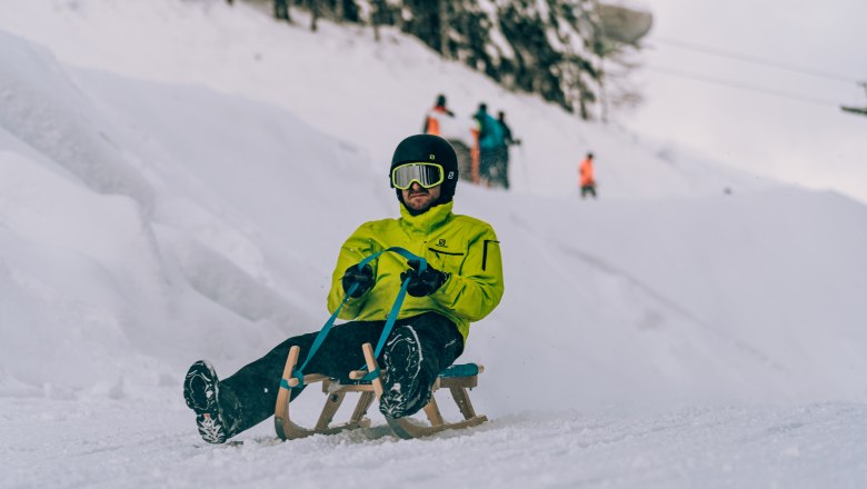 Tobbogganing in Semmering, © Semmering Hirschenkogel