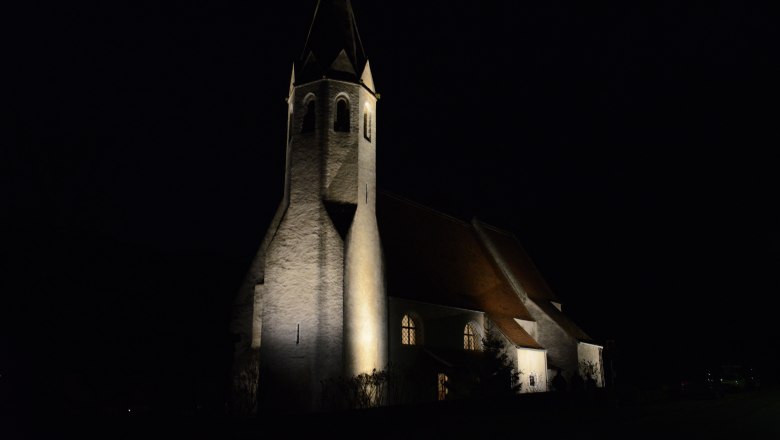 St. Johann im Mauerthale beleuchtet, © Sigrun Appelt