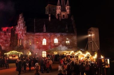 Advent atmosphere at Rothschild Castle, © Mostviertel Tourismus / weinfranz.at