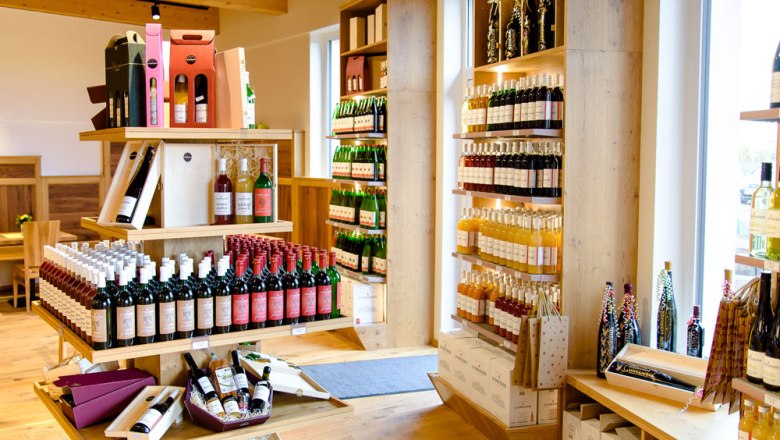 Shop Obsthof & Weingut Altenriederer, © Egon Fischer