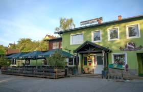 Gasthaus Aussenansicht, © GasthausSchmidtmayer