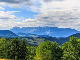 Kapelle Rams mit Raxblick, © Wiener Alpen in Niederösterreich