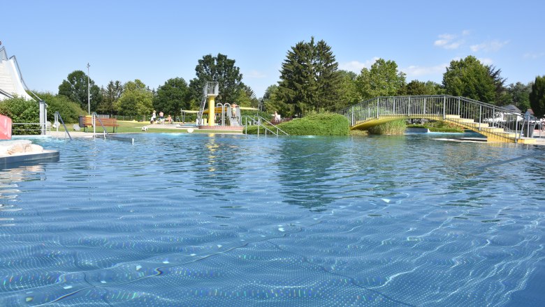 Weinlandbad Mistelbach, © StadtGemeinde Mistelbach / Mag. Mark Schönmann