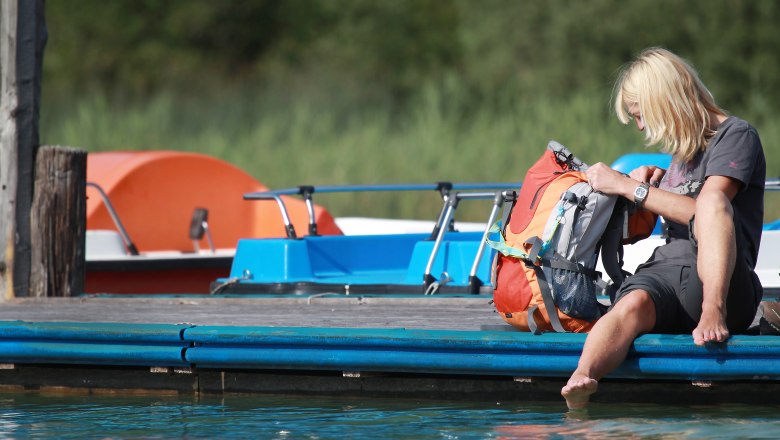 Relaxing at Lake Erlauf, © weinfranz.at