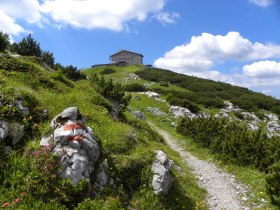 Kaisersteig Habsburghaus, © Wiener Alpen in Niederösterreich