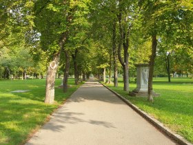 Ortsspaziergang Bad Deutsch-Altenburg, Kurpark, © Donau Niederösterreich, Wagner