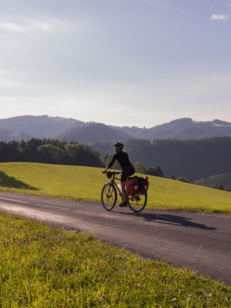 Gravelbiking in the Vienna Alps, © Jiří Dužár