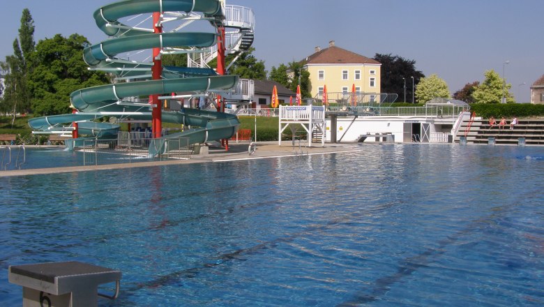 Freibad Schwechat, © Stadtgemeinde Schwechat