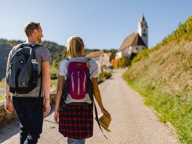 Wandern in Senftenberg bei der Wehrkirche, © Wachau-Nibelungengau-Kremstal