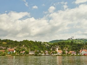 Blick Richtung Marbach an der Donau - im Hintergrund Maria Taferl, © Donau Niederösterreich / Klaus Engelmayer