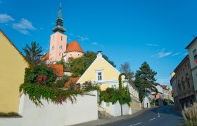 Kirche Poysdorf, © Vino Versum Poysdorf / Michael Loizenbauer