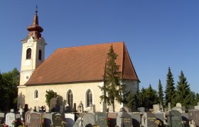 Außenansicht Kirche, © Johann Merl / Pfarrkirche Ebreichsdorf