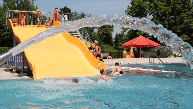 Erholungszentrum Neunkirchen, Freibad, © StadtgemeindeNeunkirchen