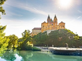 Stift Melk im Frühling, © Robert Herbst