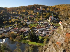 Blick auf Hardegg, © Nationalpark Thayatal / Petr Lazarek