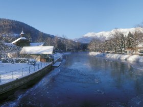 Payerbach entlang der Schwarza, © Wiener Alpen in Niederösterreich - Semmering Rax