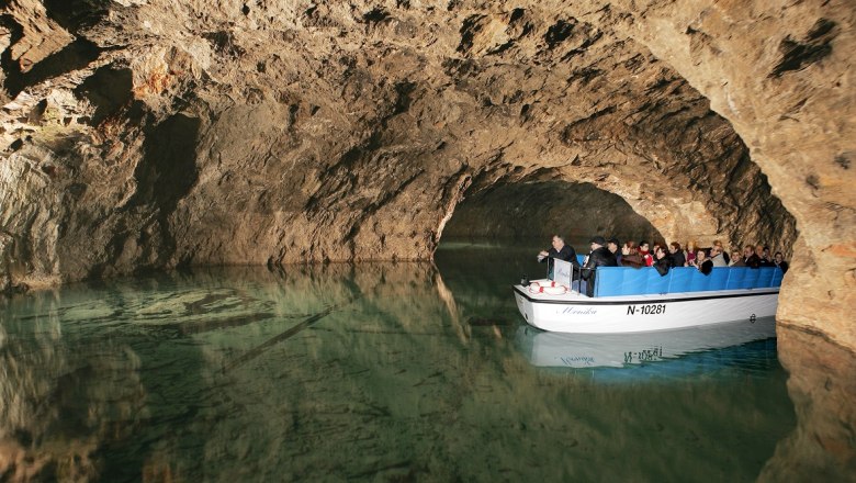 Boat Tour, © Seegrotte