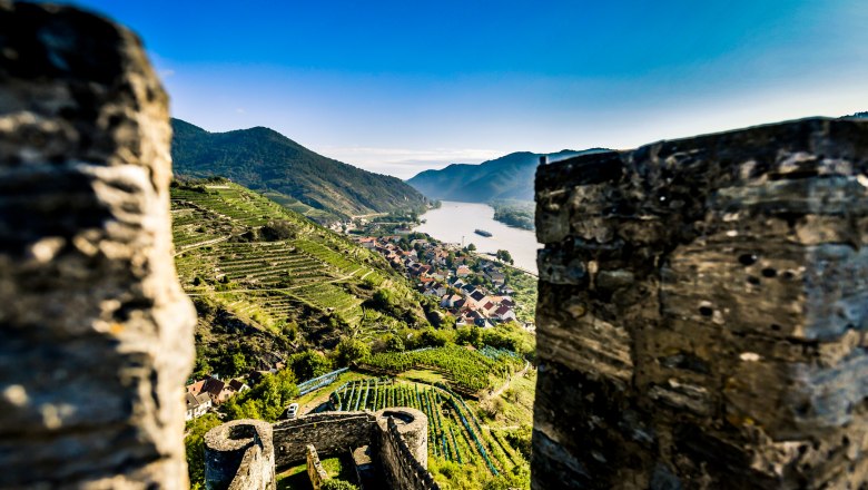 Ausblick von der Ruine Hinterhaus, © Robert Herbst