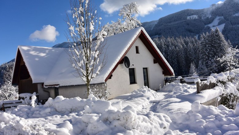 Hausansicht Winter, © Doris Jagersberger