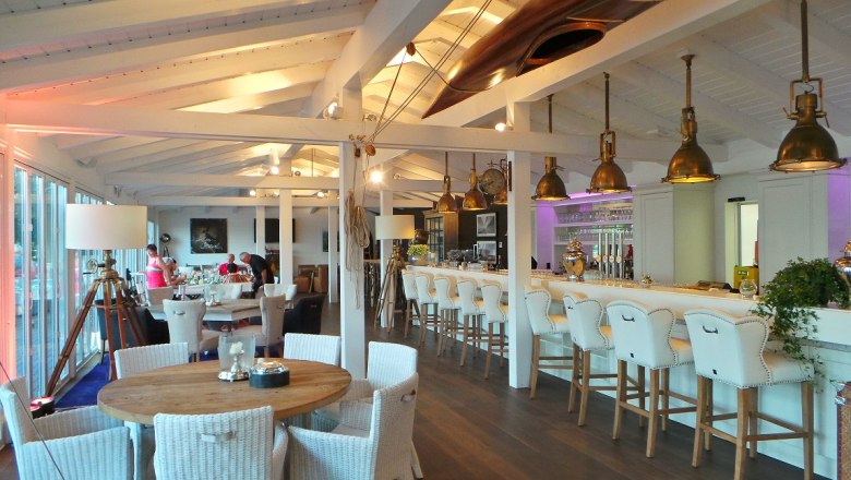 Boathouse - Restaurant for Breakfast, © DCC