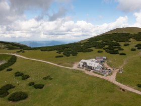 Damböckhaus auf 1810m, © Wiener Alpen in Niederösterreich - Schneeberg Hohe Wand