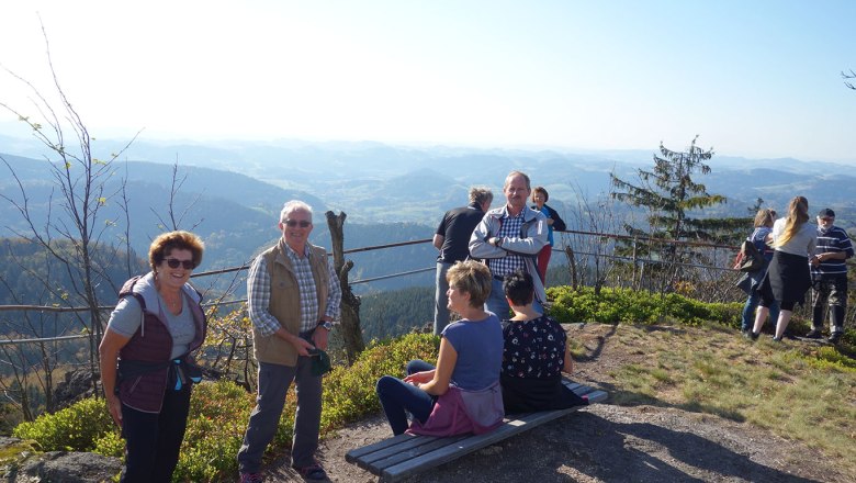 Aussichtsberg Burgsteinmauer, © Leo Baumberger