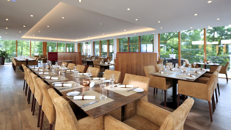 Restaurant Vier Jahreszeiten, © Schlosspark/mesonic