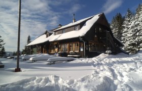 Herrgottschnitzer-Hütte am Wechsel, © herrgottschnitzerr-franz-kaupe-haus-alexandra-rudolf