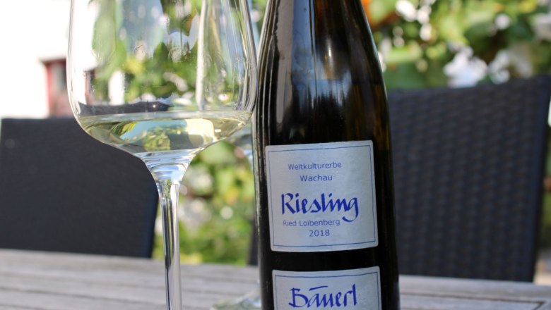 Riesling in der Flasche, © Weingut Bäuerl