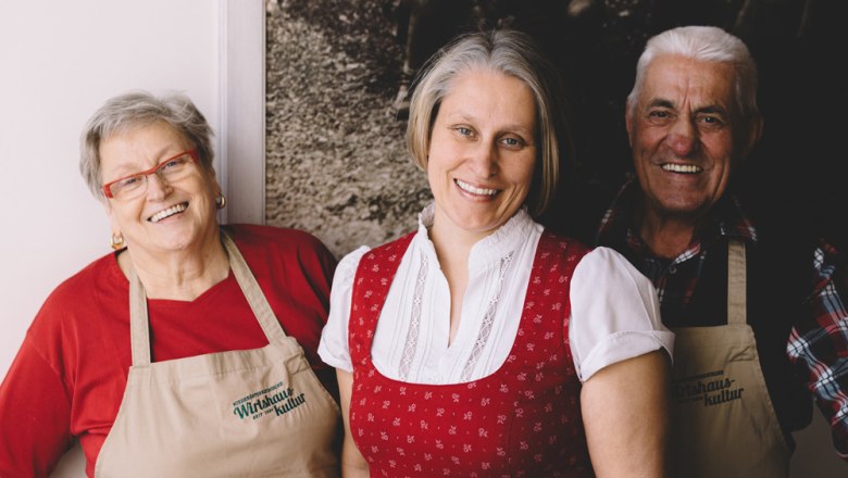 Ein Team: Marianne & Johann Kernbeis und Heidemarie Pirkopf, © Niederösterreich Werbung/Mara Hohla