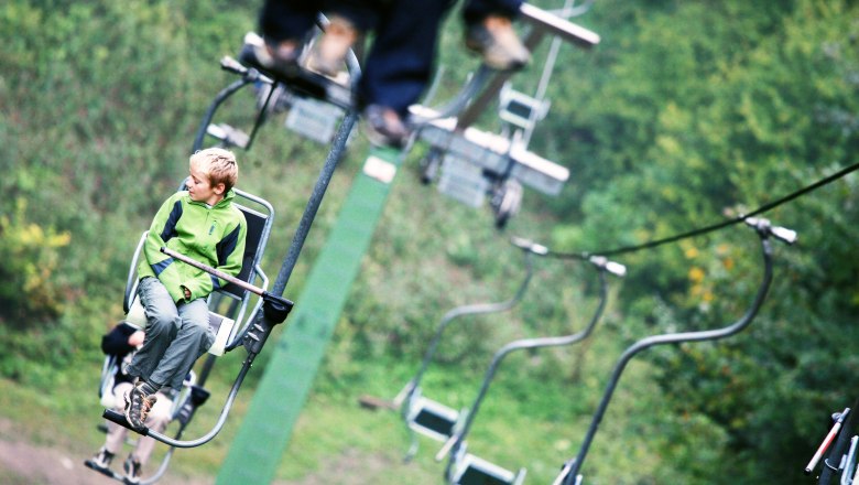 Liftfahrt auf den Muckenkogel, © weinfranz.at