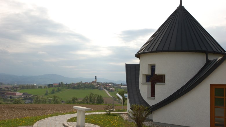 Ausblick auf die Gemeinde Wolfsbach, © Josef Penzendorfer